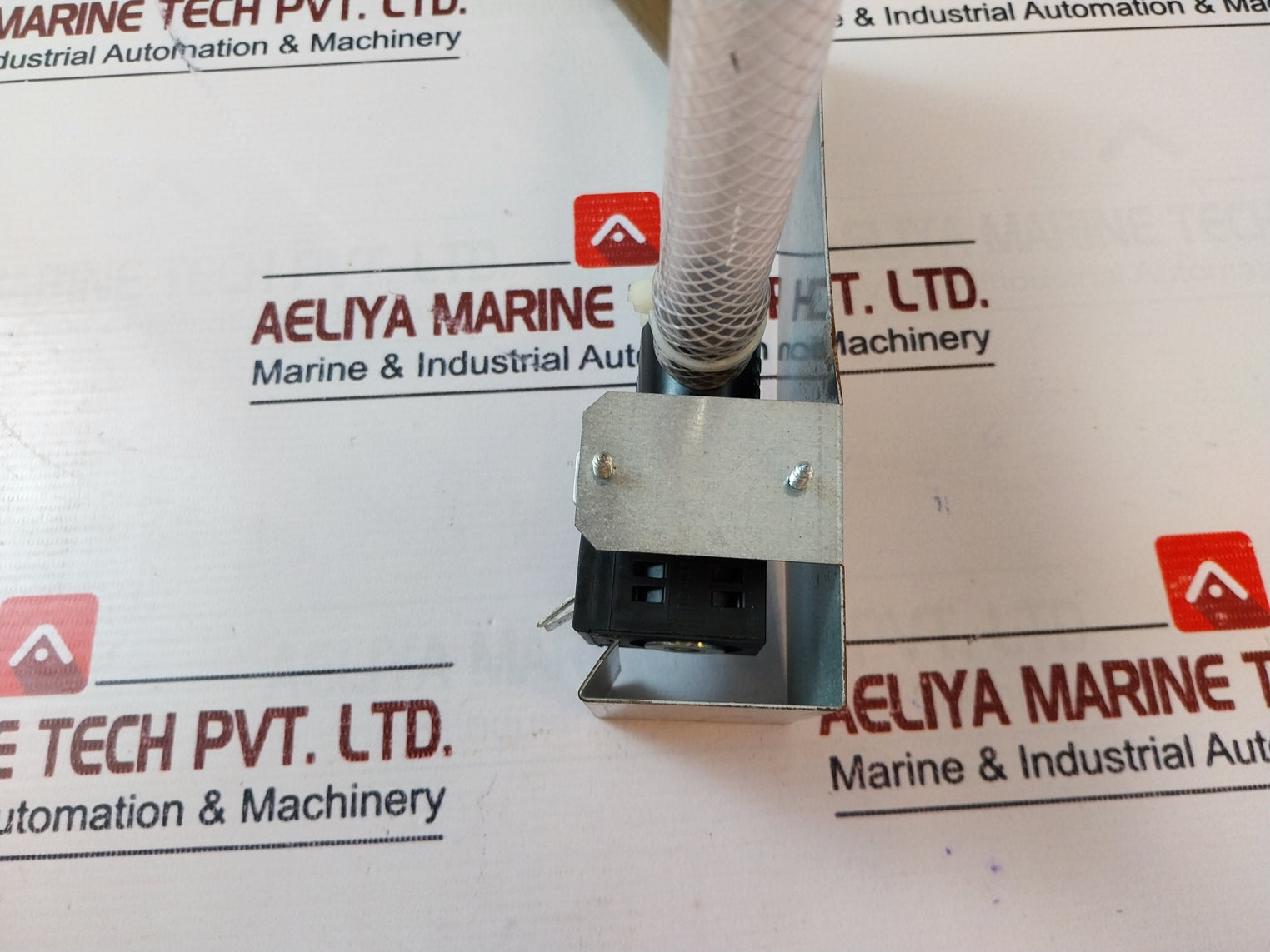 Scotsman CM 19865525 Angular Electromagnetic Valve 619.02607