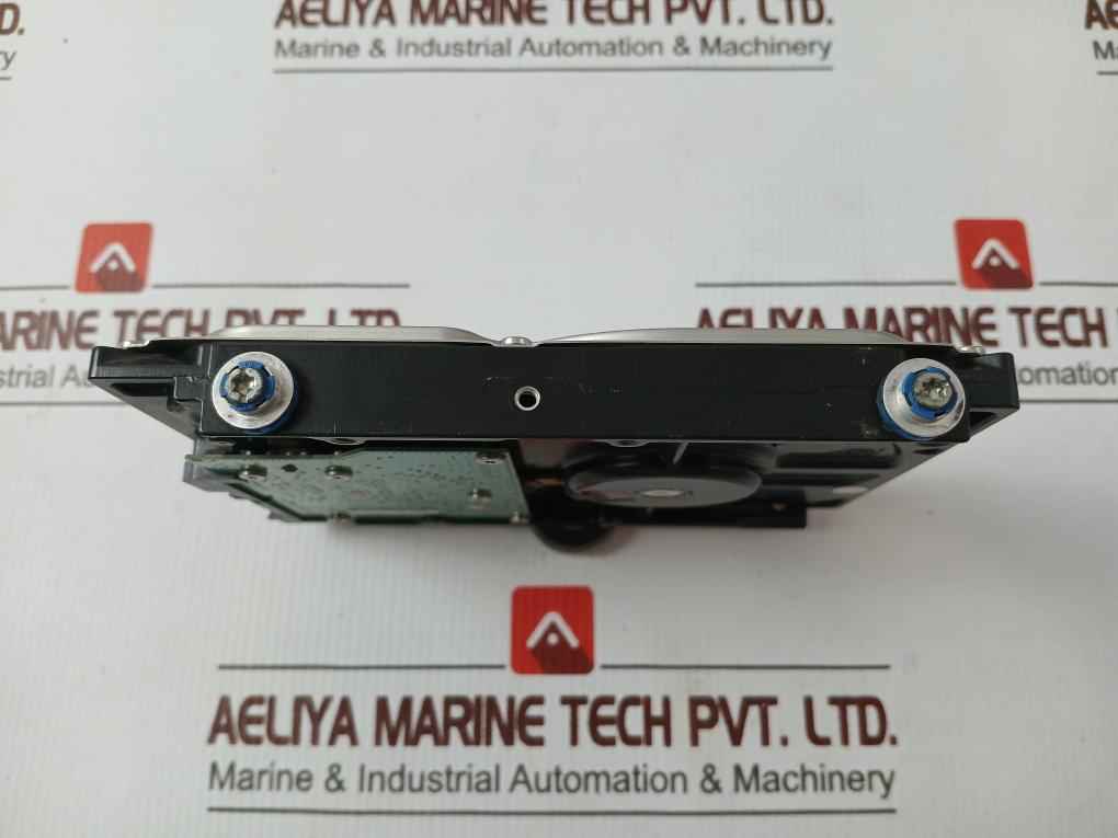 Seagate 9Cy131-021 Hard Disk Drive 80 Gbytes St380815As 12V 0.52A J0822017 94V