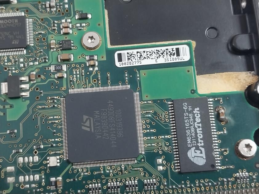 Seagate St340014A Internal Hard Disk Drive 9W2005 40 Gbytes Rev:C