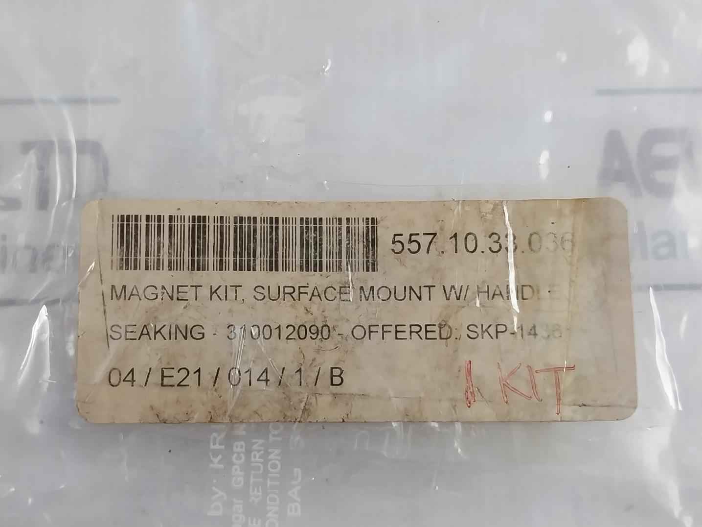 Seaking 310012090 Surface Mount Magnet Kit With Handle