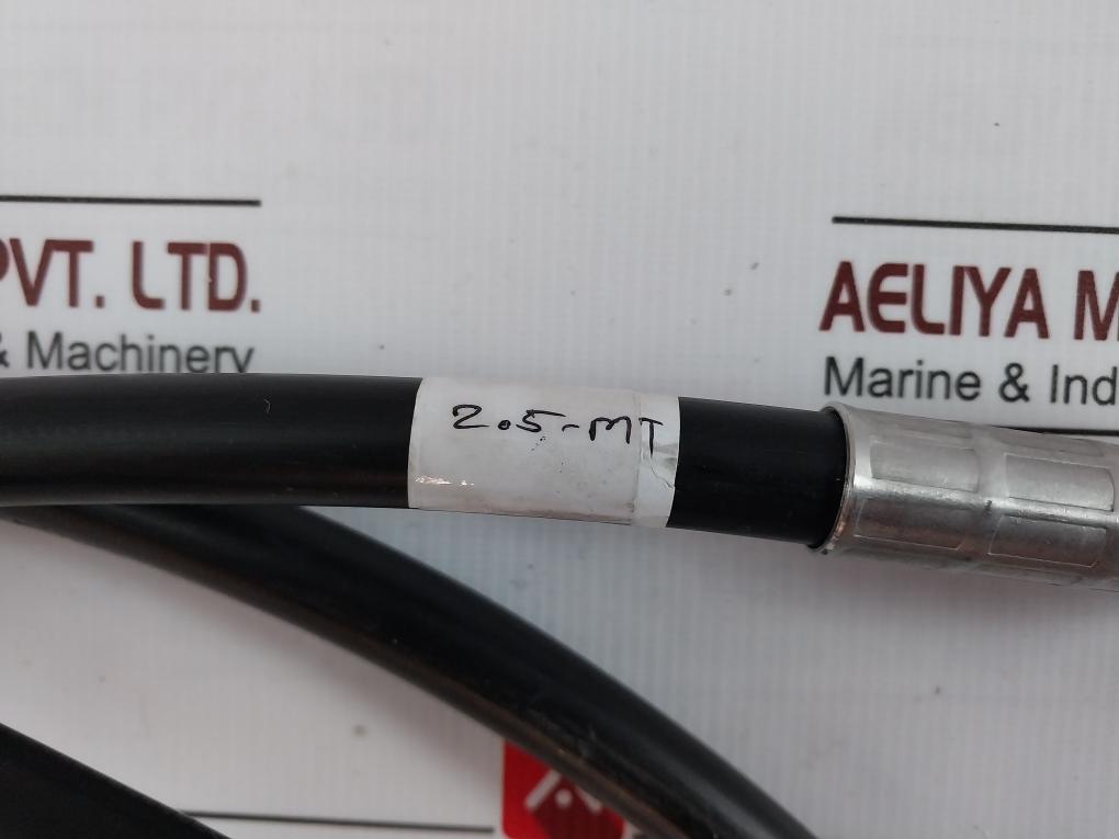 Seastar Solutions Ssc6213 Qc Steering Cable 2.5 Meter 23079 1