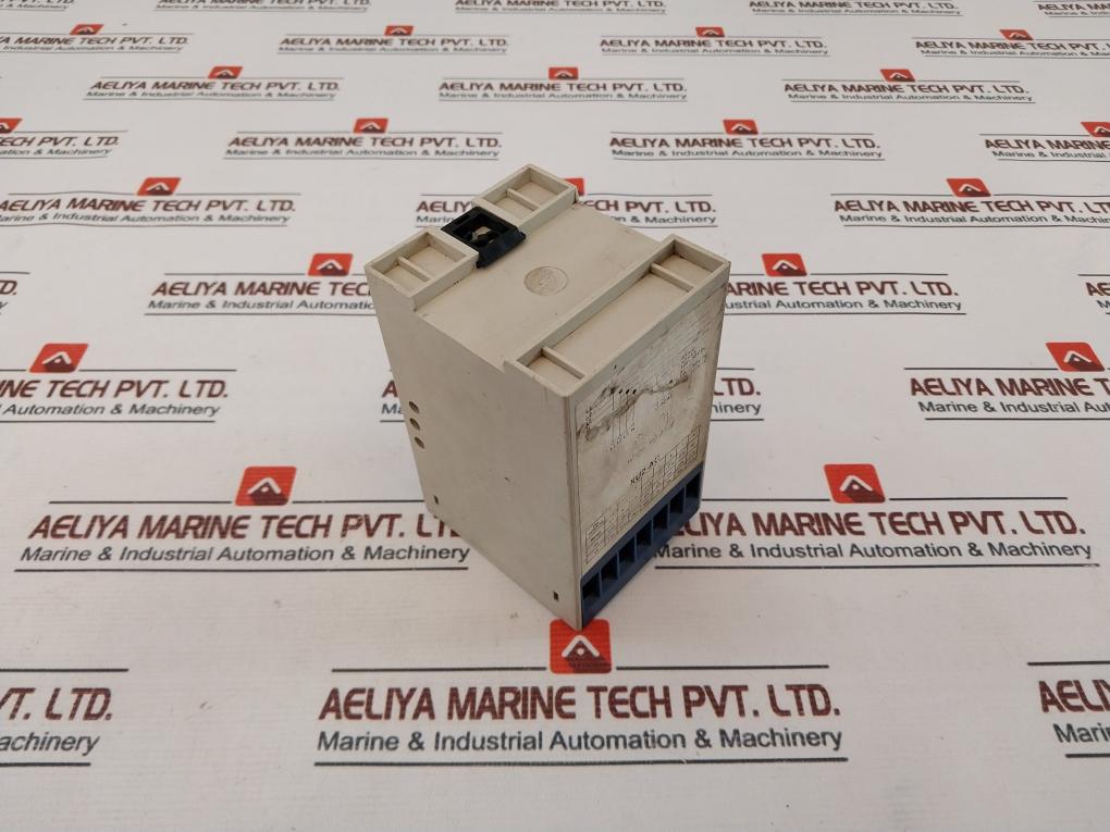 Seg Xu2-ac Voltage Measuring Relay