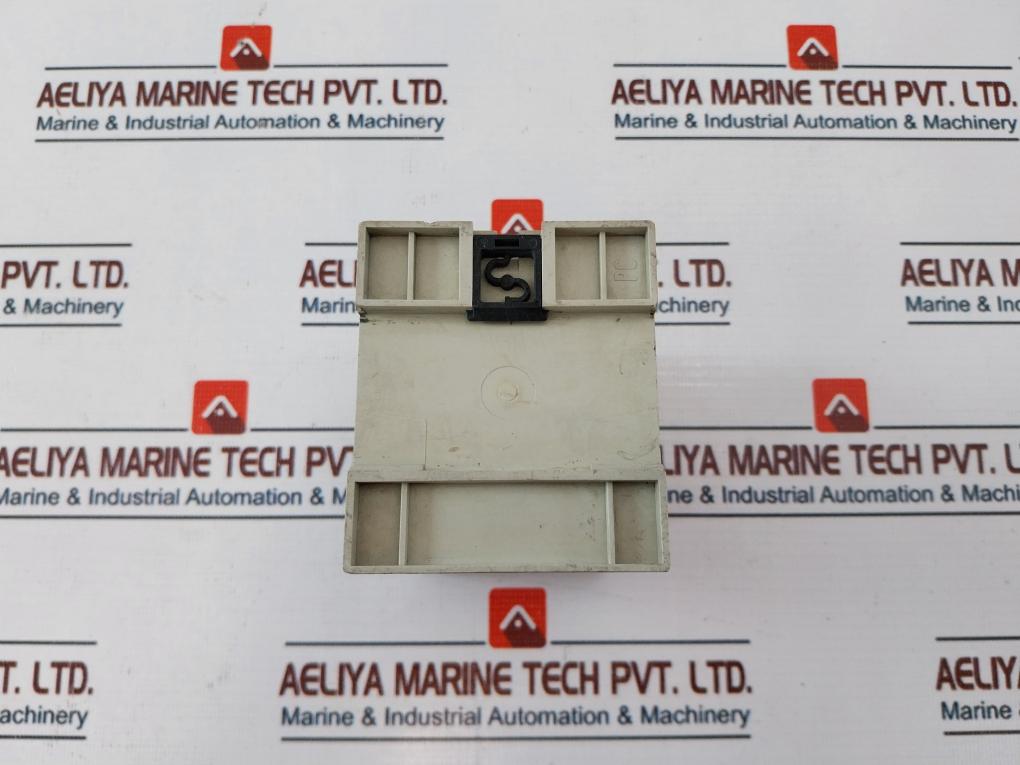Segc Bf1-u0-110/ Bf1-uo-110 Voltage Relay 110 Vac 50/60 Hz