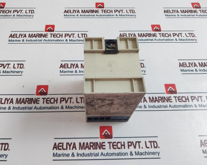 Segc Bu1-ac-uo-110 Under Voltage Monitoring Relay 110Vac
