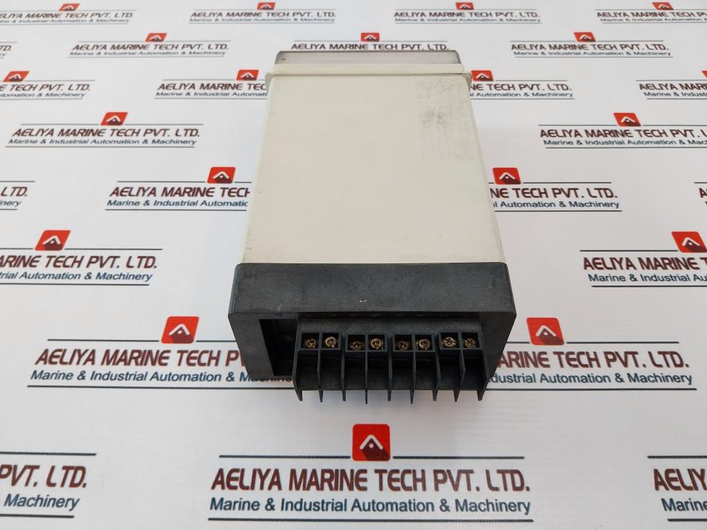 Segc MRI1-I1R1S1R1-HD Directional Overcurrent and Earth Fault Relay