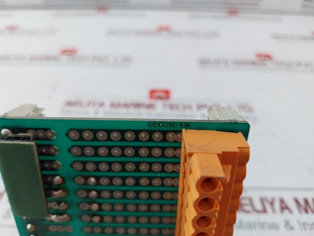 Selco M0720-00 Universal Board 880318 Bk