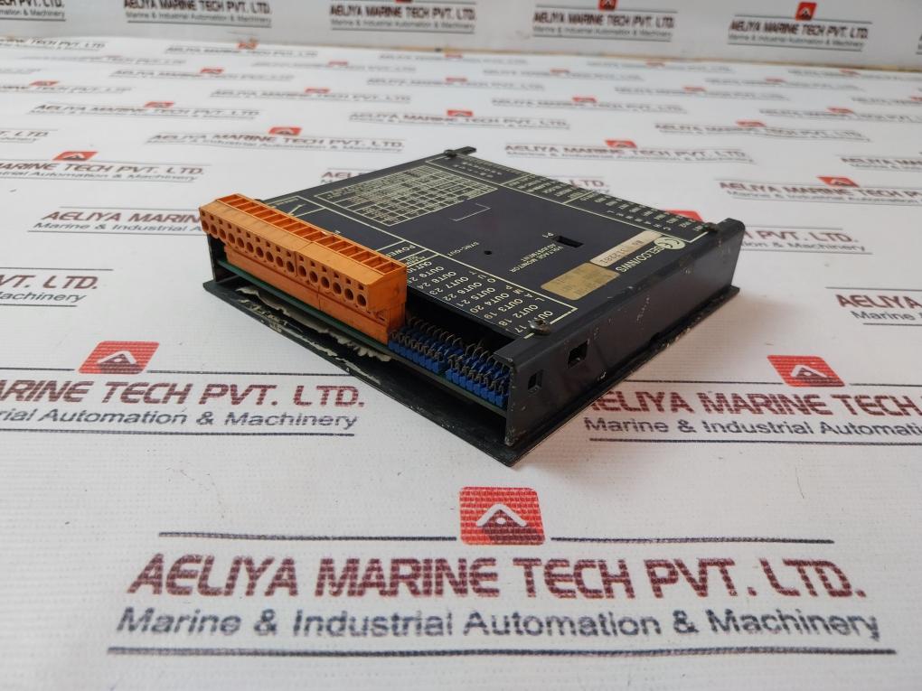 Selco M1000-24-10B Alarm Annunciator 24 Volt