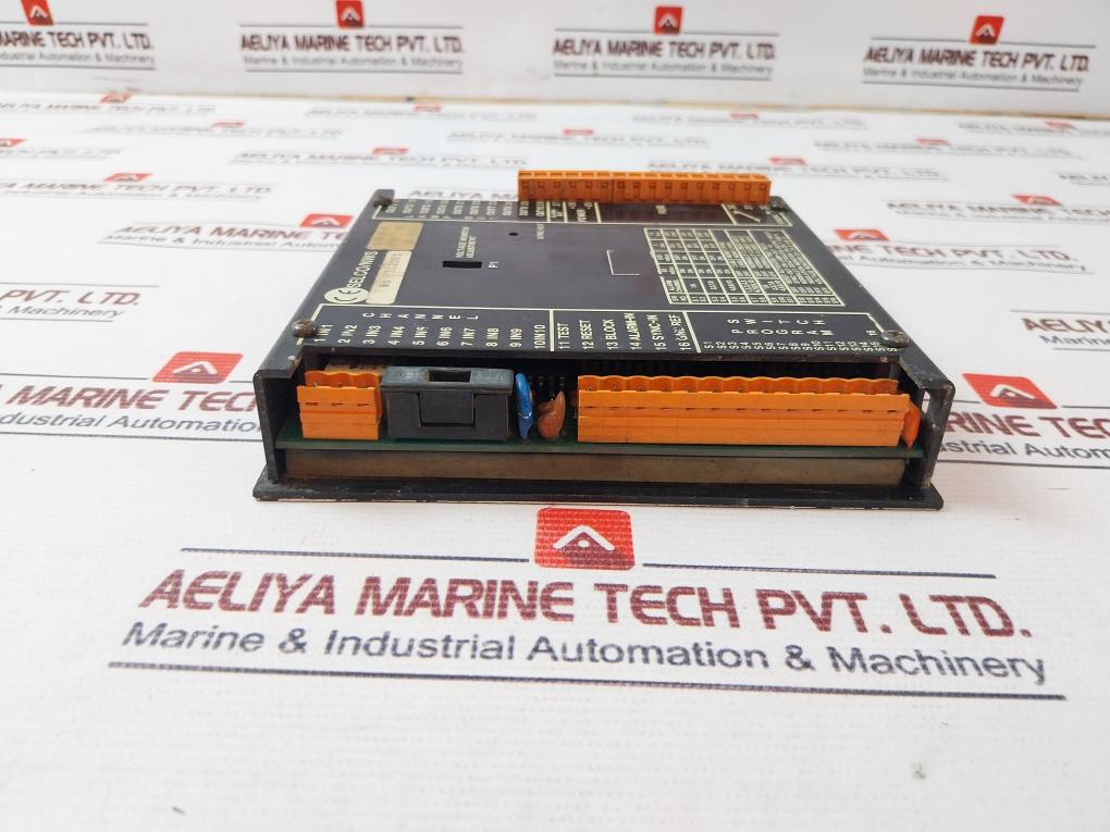 Selco M1000-24-10B Alarm Annunciator 24 Volt