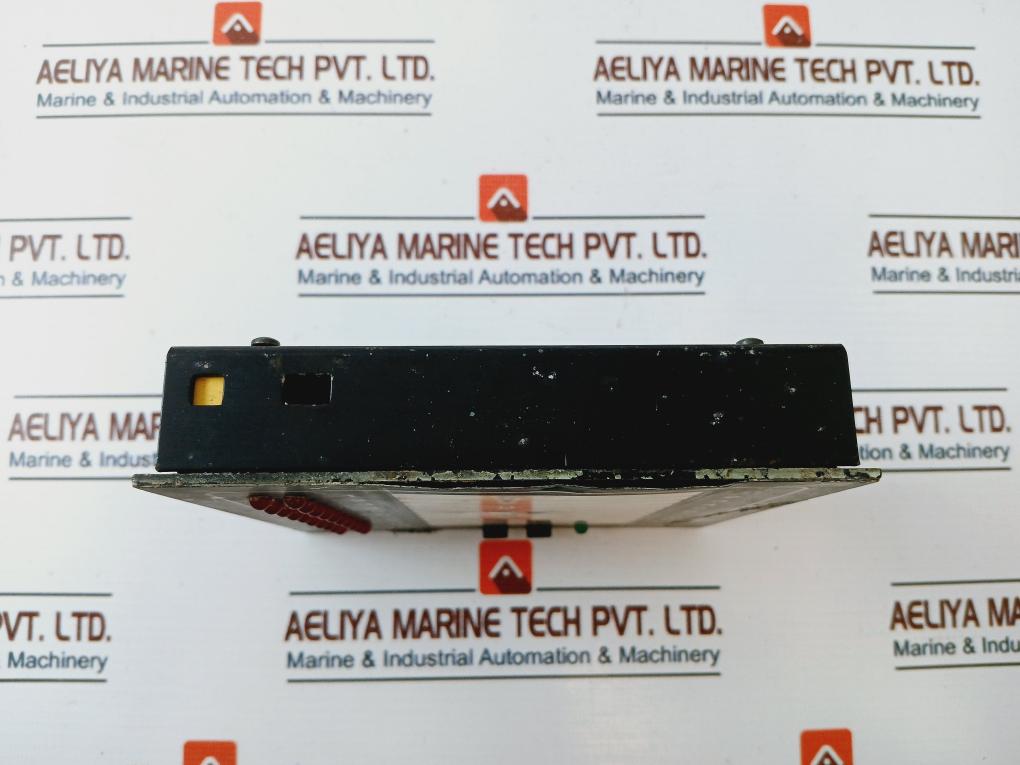 Selco M1000-24-10B Alarm Annunciator Unit