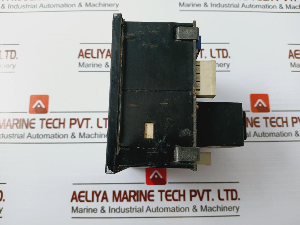 Selco M8100-30 Synchroscope Voltage Range 450-400-0v