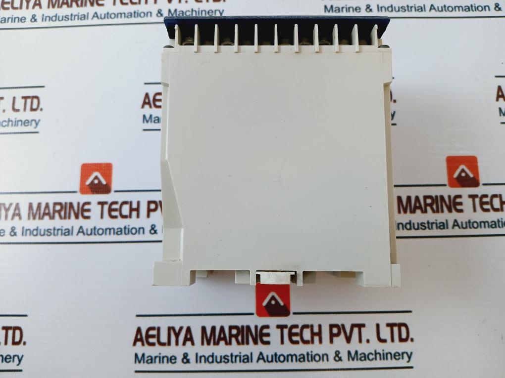 Selco T2200-02 3-phase Over-current Relay 5A