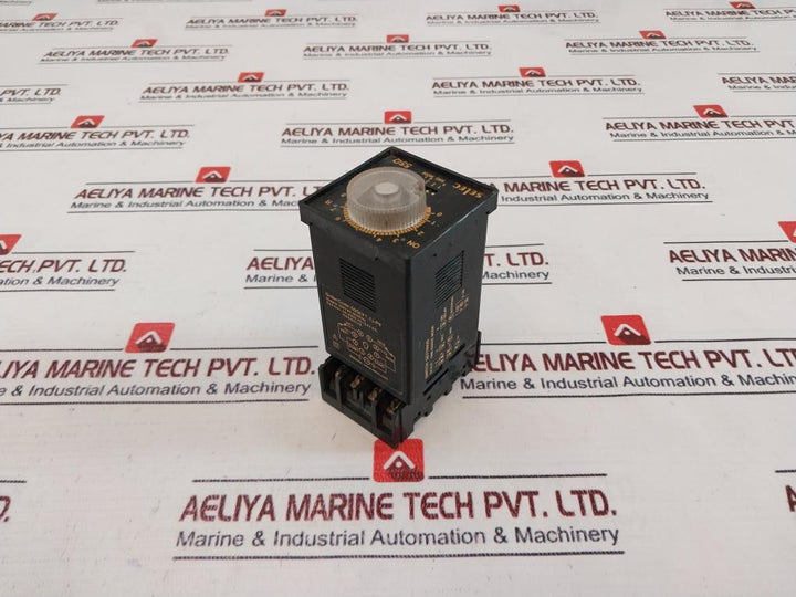 Selec 55q (V1.1)-p8 Panel Mounted Timer 230v Ac, 50/60hz