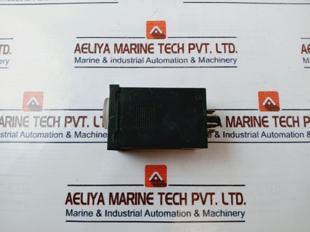 Selec 55Xu-p Series Timer 20 To 240Vac