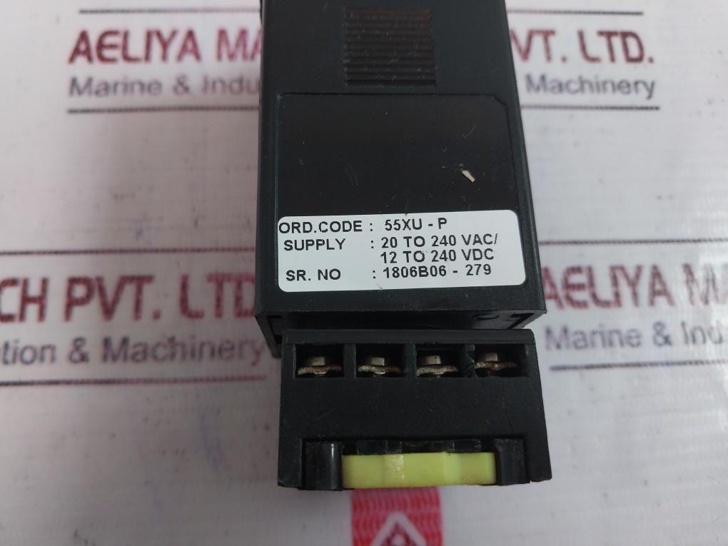 Selec 55Xu-p Timer With Base 20 To 240 Vac / 12 To 240 Vdc