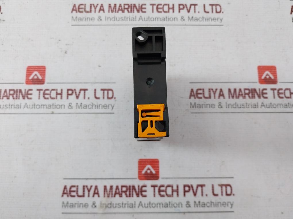 Selec 800Xu Programmable Electronic Timer Switch 20 V To 240 Vac 50/60Hz