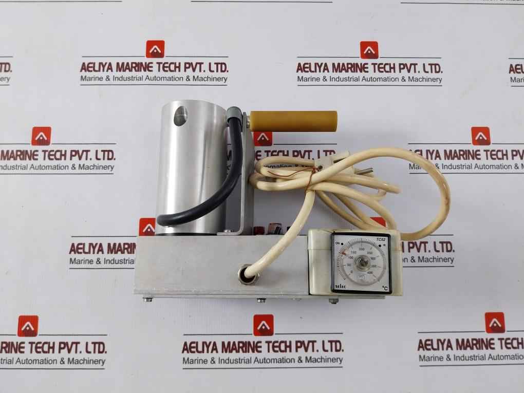 Selec Tc52 Analog Temperature Controller With Pt100 Sensor 10/16A 250V 1.5 Meter
