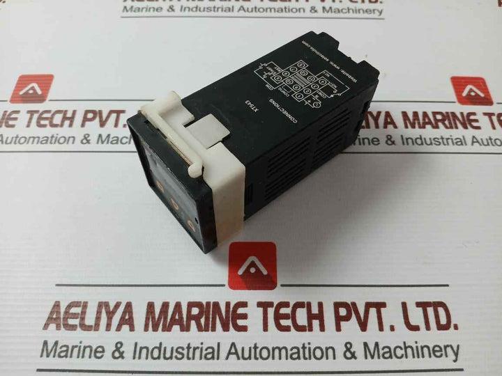 Selec Xt543 Multifunctional Timer (Cosmetic Damage)