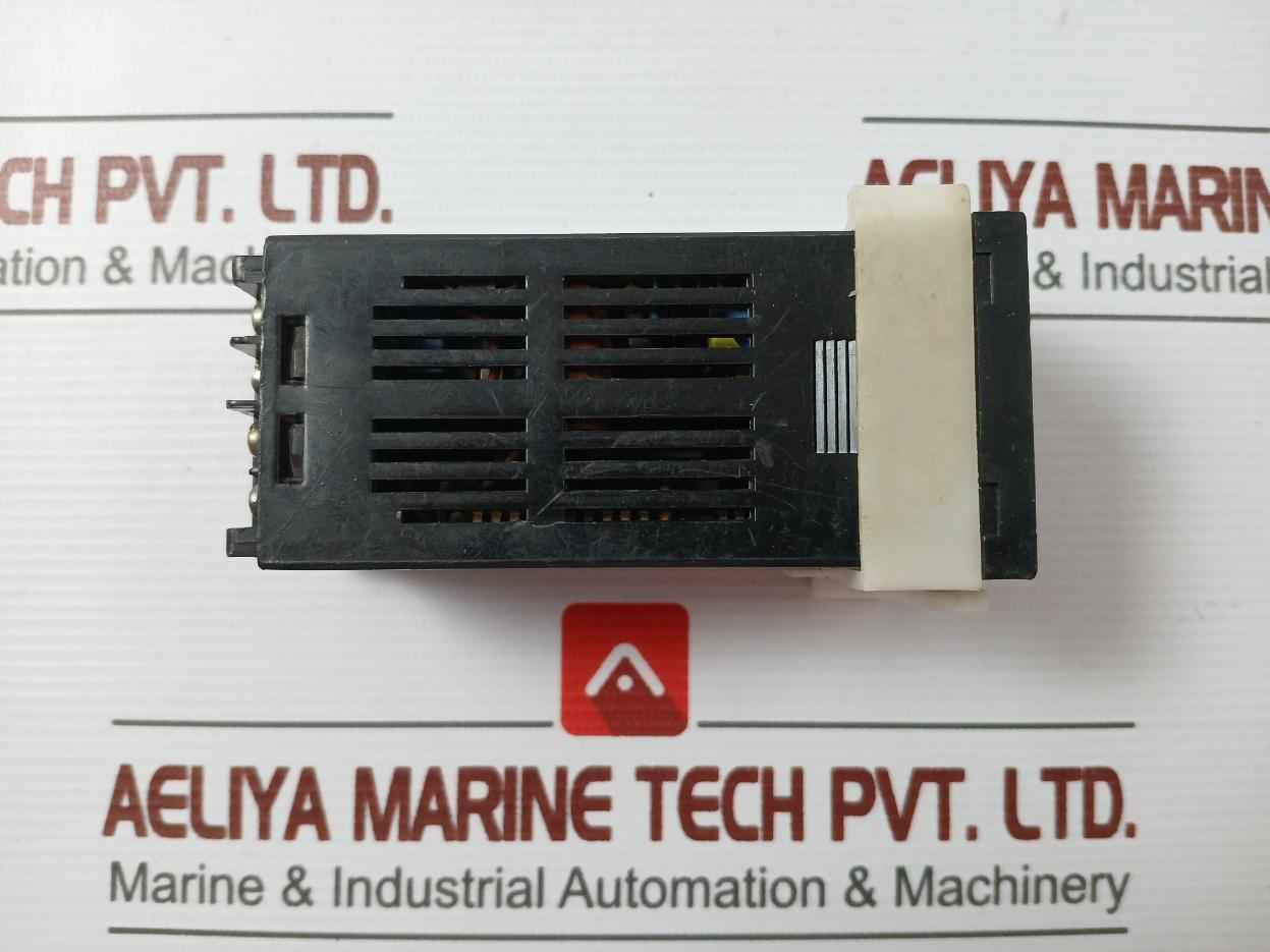 Selec Xt543 Multifunctional Timer (Cosmetic Damage)