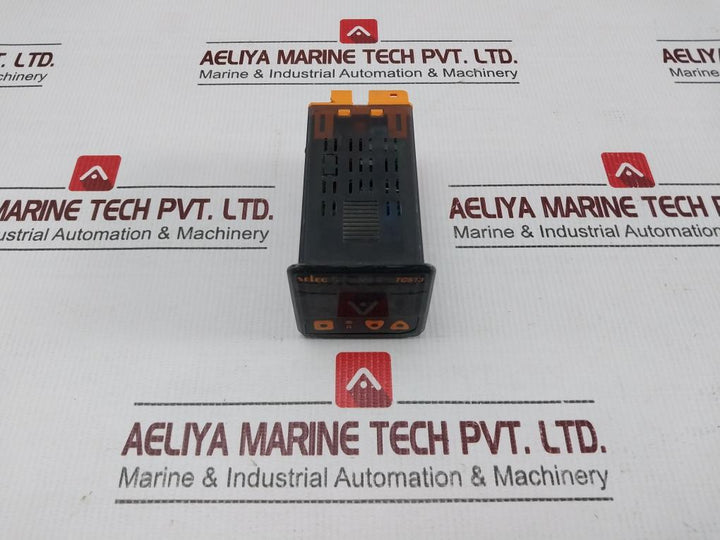 Selec Controls Tc513Ax Temperature Controller 85-270V Ac/Dc 50/60Hz 5Va Max