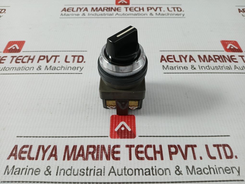 Selector-Switch-Ac300v-3a-Asn311-Idec-7
