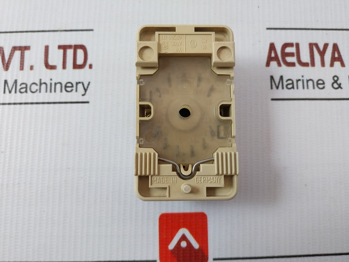Selectron Time Delay Relay 230V Gzu 30