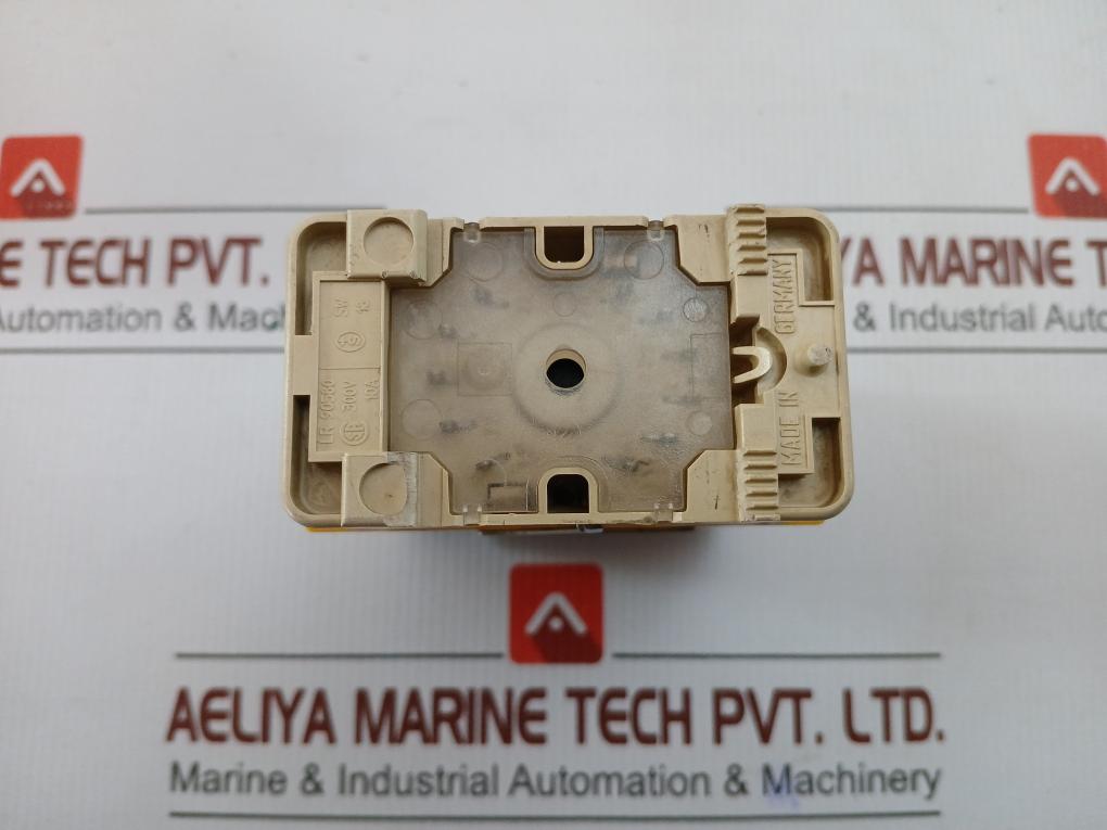 Selectron Time Delay Relay 230V Gzu 30