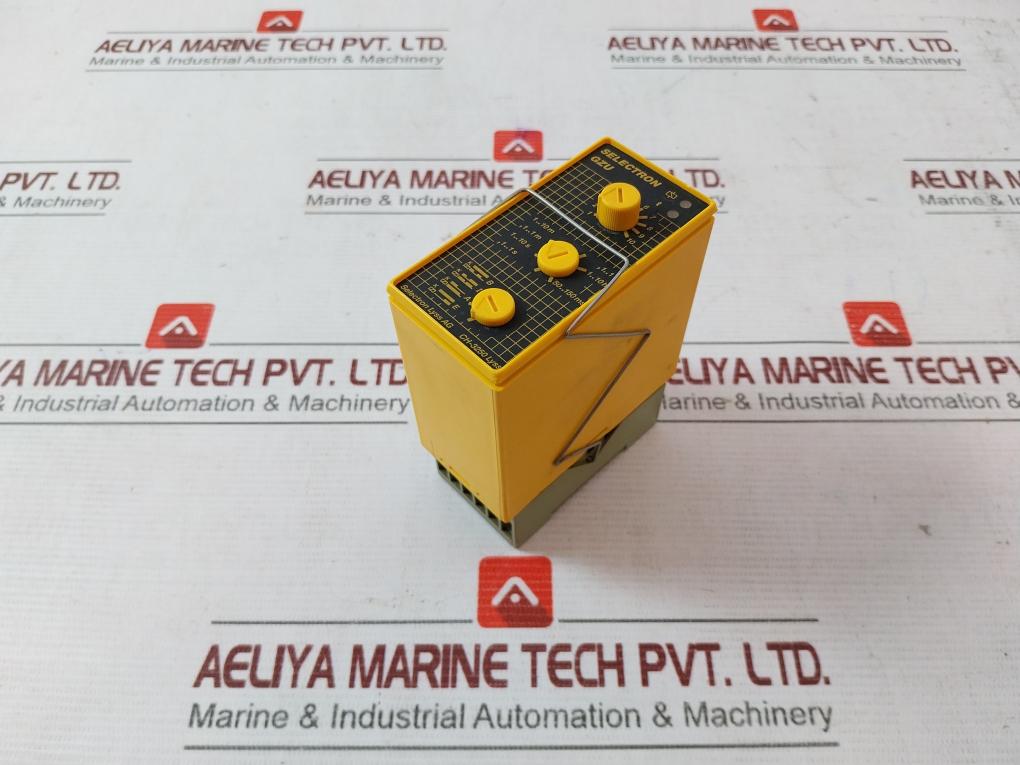 Selectron Gzu 30 Time Delay Relay With Base 220–240V Ac 10A 380V
