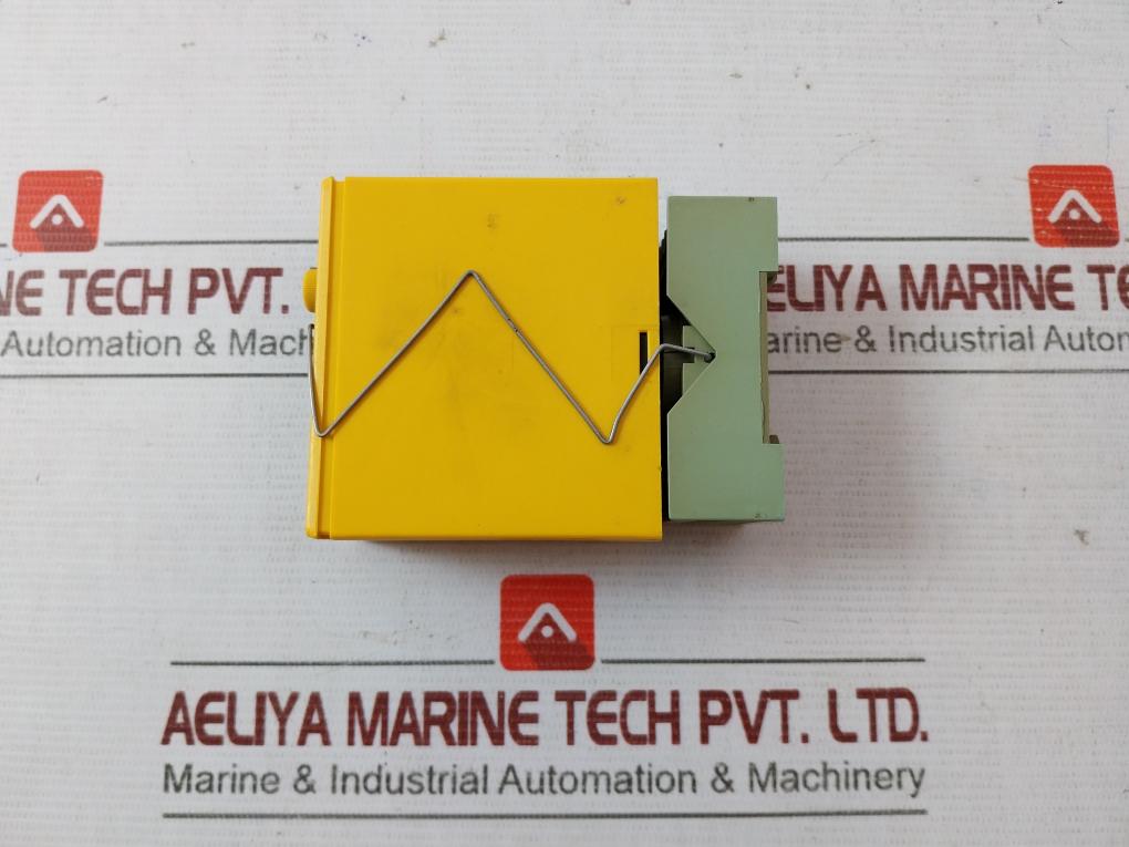 Selectron Gzu 30 Time Delay Relay With Base 220–240V Ac 10A 380V