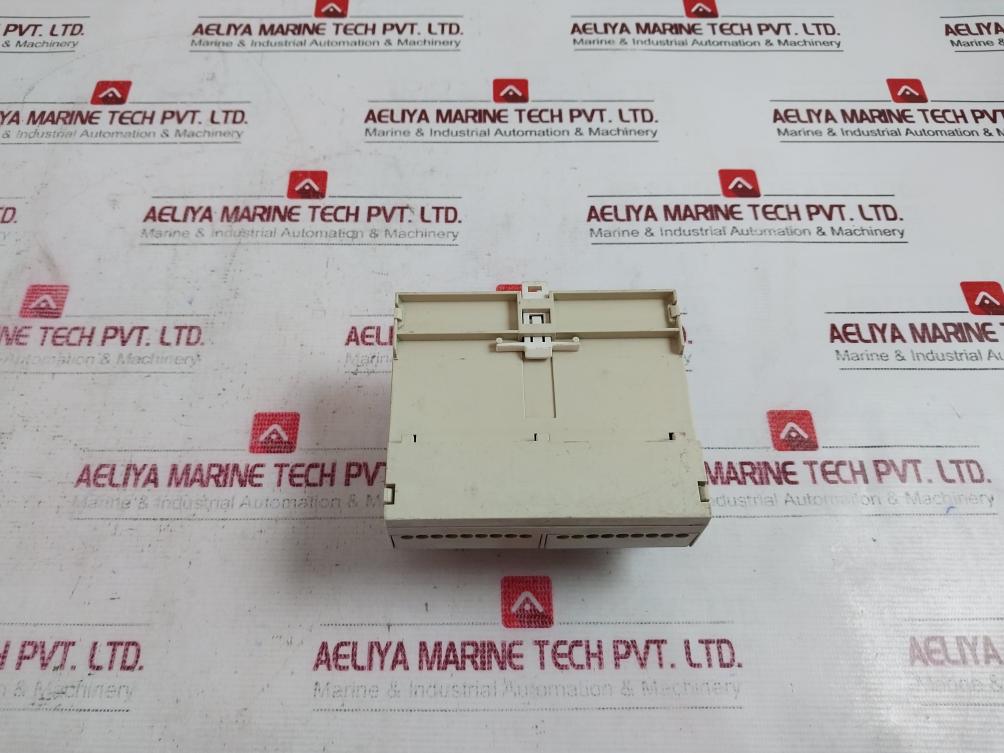 Seneca S203Ta Network Analyzer 2.5W Et002780