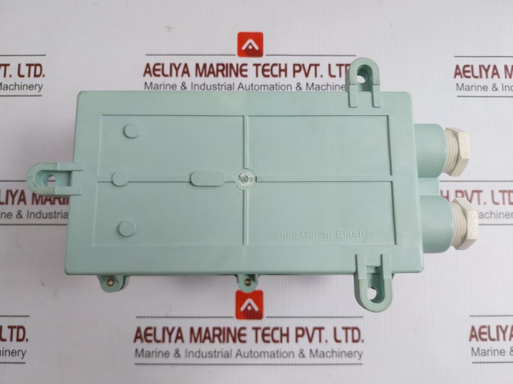 Senko-Guichi-100-130V-Socket-Outlet-With-Interlock-Rl-2-2P-208918-10