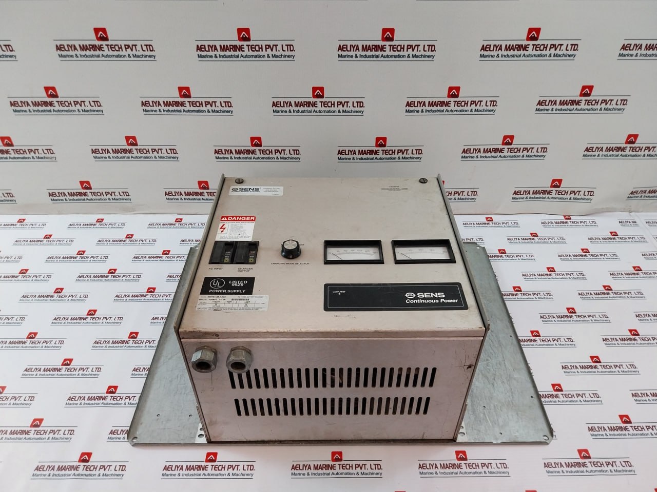 Sens Dct24-25-a643 Filtered Battery Charger 115/230Vac 10/5Amps 50/60Hz