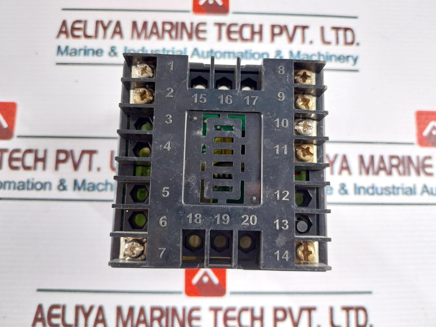 Sense Electric AVM 71 Digital 10 Volt Ampere Meter 230Vac