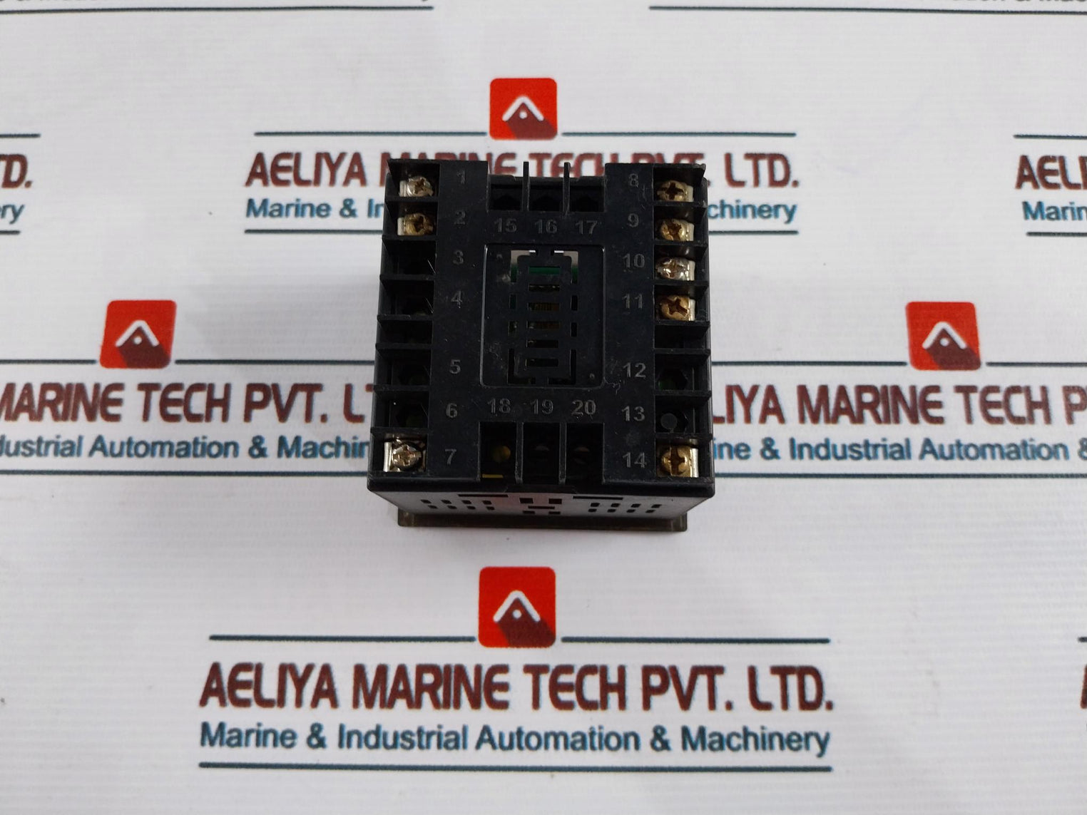 Sense Electric AVM 71 Digital 10 Volt Ampere Meter 230Vac