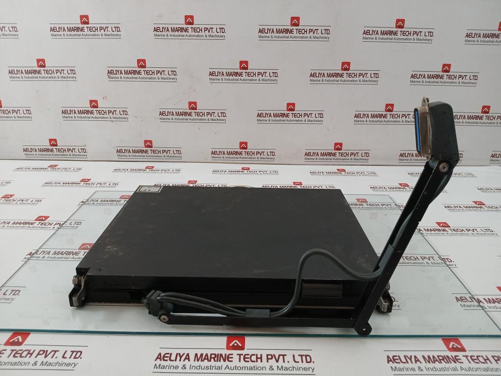 Server Control Lcd Monitor C8Ebf3C800 Rextron