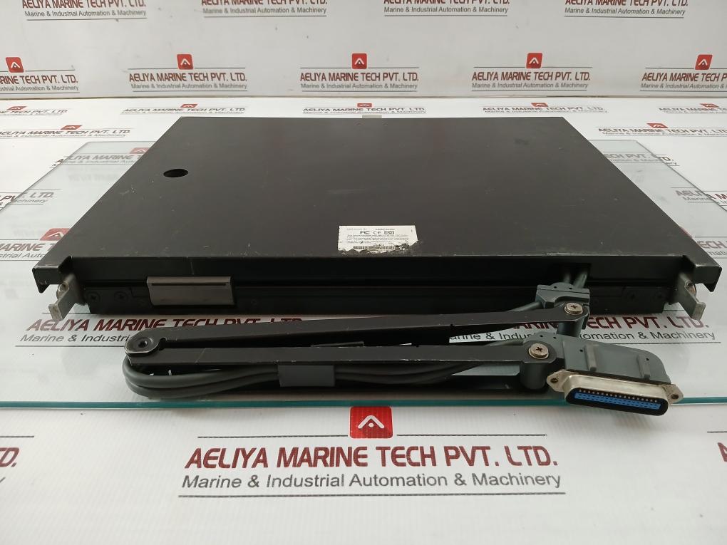 Server Control Lcd Monitor C8Ebf3C800 Rextron