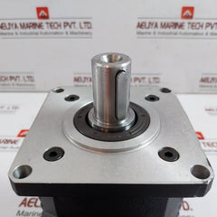 Servo Spiral Bevel Gearbox 18Nm Skn 100 Vogel