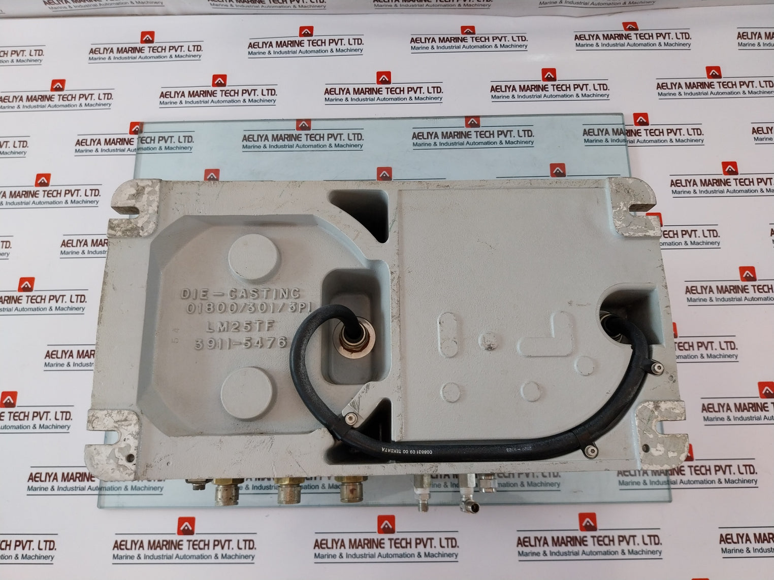 Servomex 1800 Oxygen Analyser 0100000101 110-240V 50/60Hz 50Va