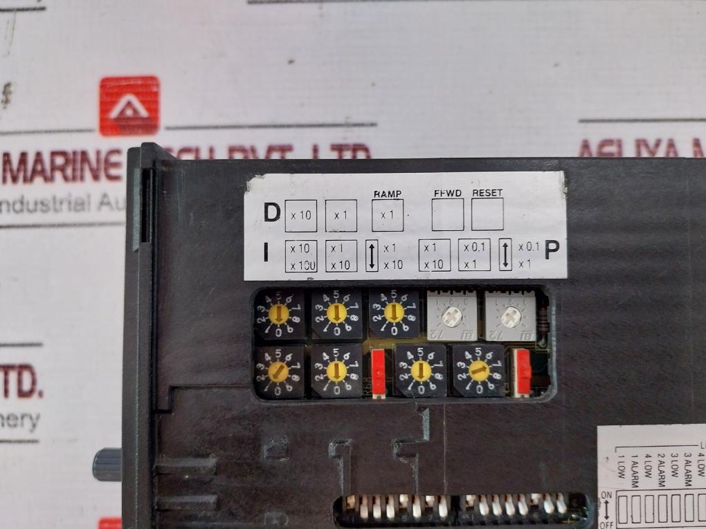 Sescon 2543-41 Programmable Controller 4-20Ma 230Vac