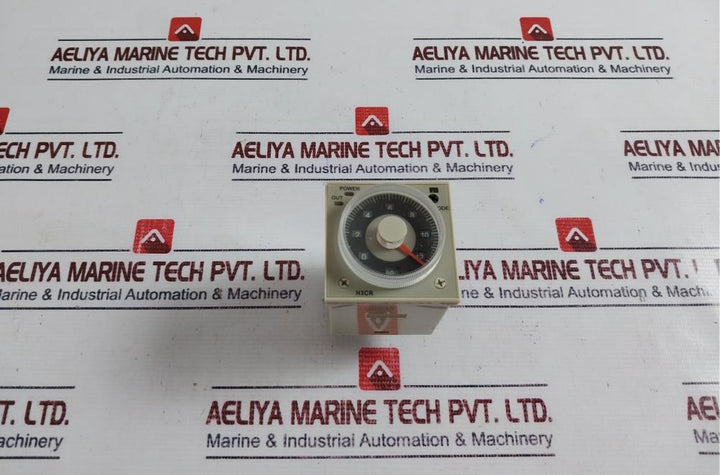 SEVEN H3CR-A8 Timer Relay 0.05 Second to 300 Hour 100-125VDC