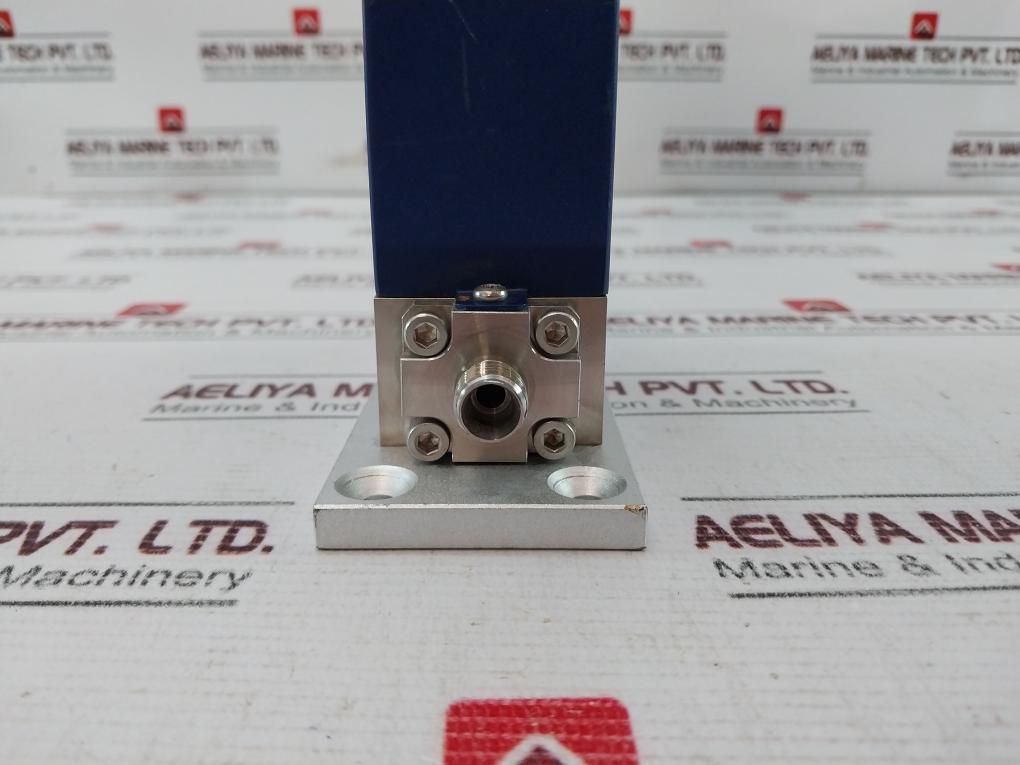 Sevenstar CS200 Mass Flow Controller 0RCSA03902 5V/20MA