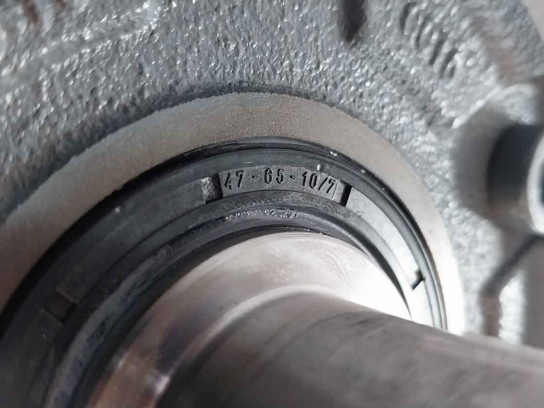 Sew-eurodrive Drn90L4/Be1Hf/Fg/Es7C Geared Motor Ct 700-1800Rpm 1.5Kw