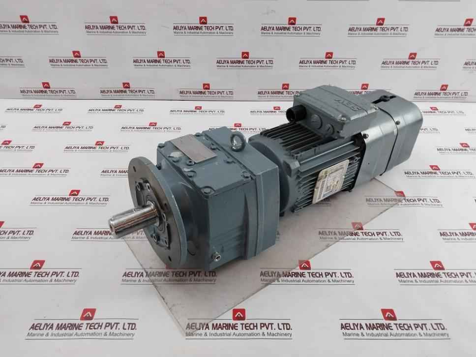 Sew-eurodrive Drn90L4/Be1Hf/Fg/Es7C Geared Motor Ct 700-1800Rpm 1.5Kw