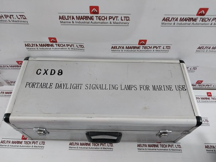 Shanghai Liangzhou Cxd8 Marine Portable Daylight Signalling Lamp 24V 60W 60000Cd