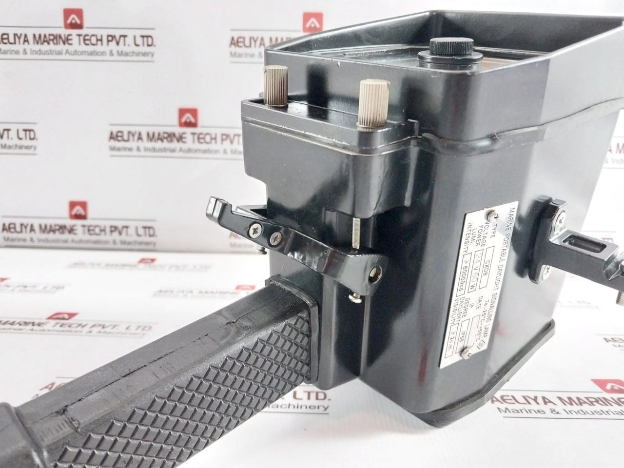 Shanghai Liangzhou Cxd8 Marine Portable Daylight Signalling Lamp 24V 60W 60000Cd