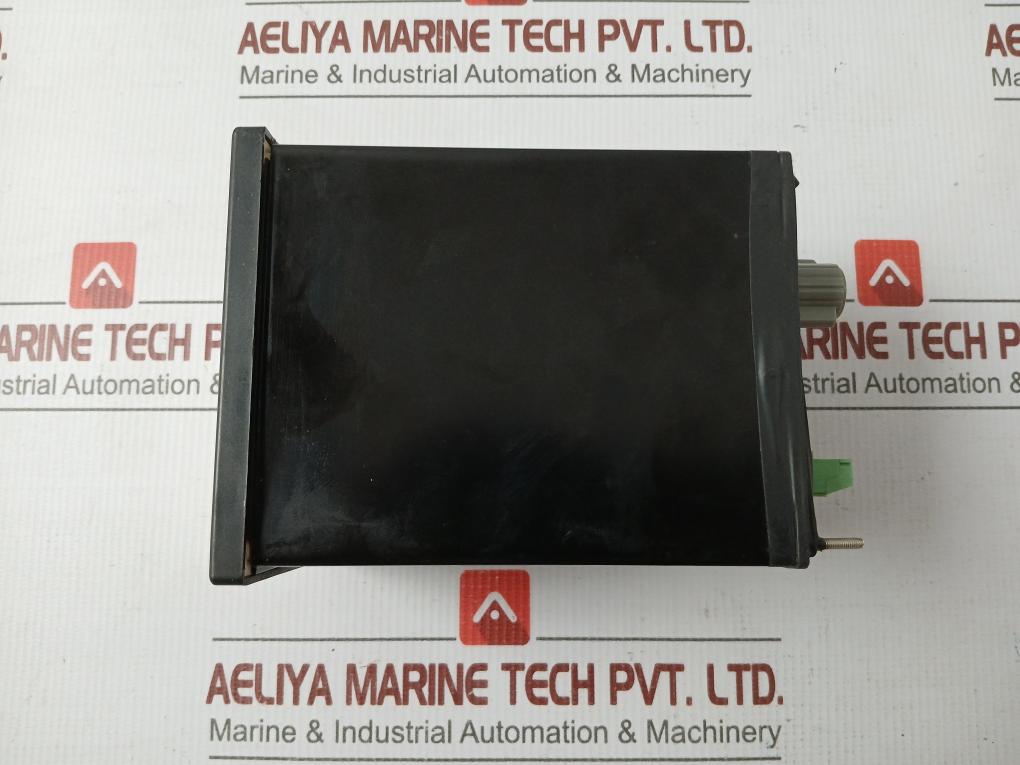 Shanghai Yi Tai Insulation Monitor 0 To 5  F96-bmΩ