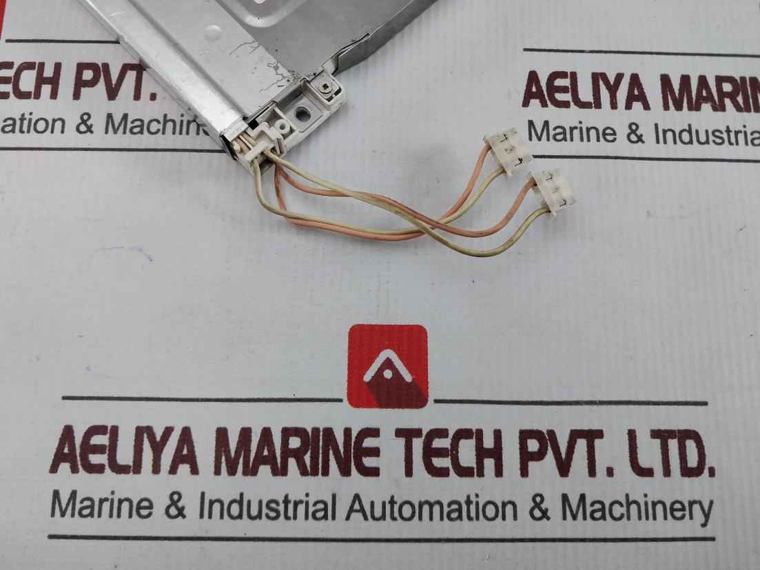 Sharp Lq104S1Dg21 Lcd Display Module 83 C01140 Za