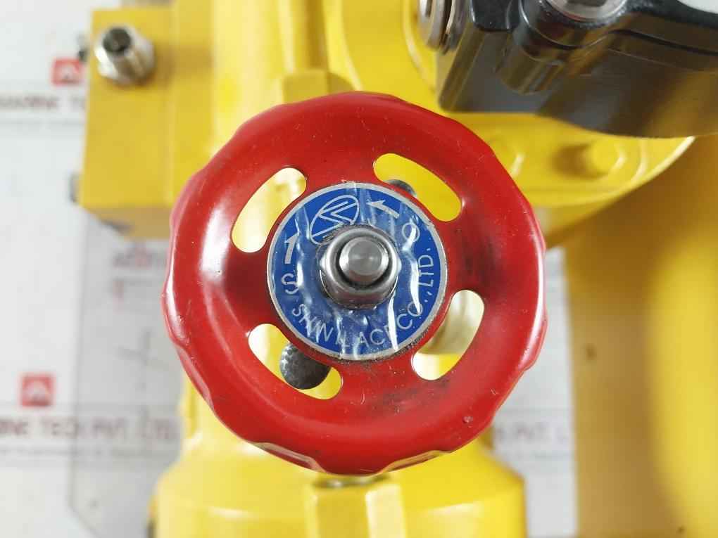 Shinil Ace Its-100 Position Monitoring Switch W/Actuator 2 X Spdt Ip67 Enclosure