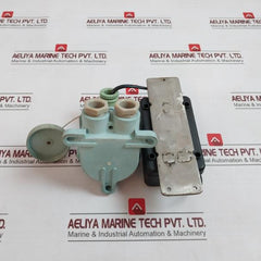 Shinil Electric 100Va Pendulum (Tilt) Type Level Switch W/Matching Control Unit