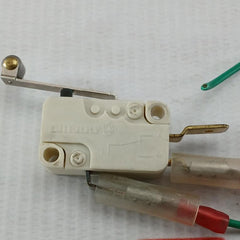 Short Roller Lever D45X Cherry 125–250 Vac 15 A