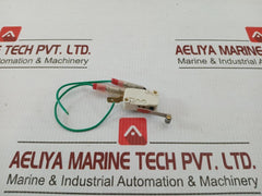Short Roller Lever D45X Cherry 125–250 Vac 15 A